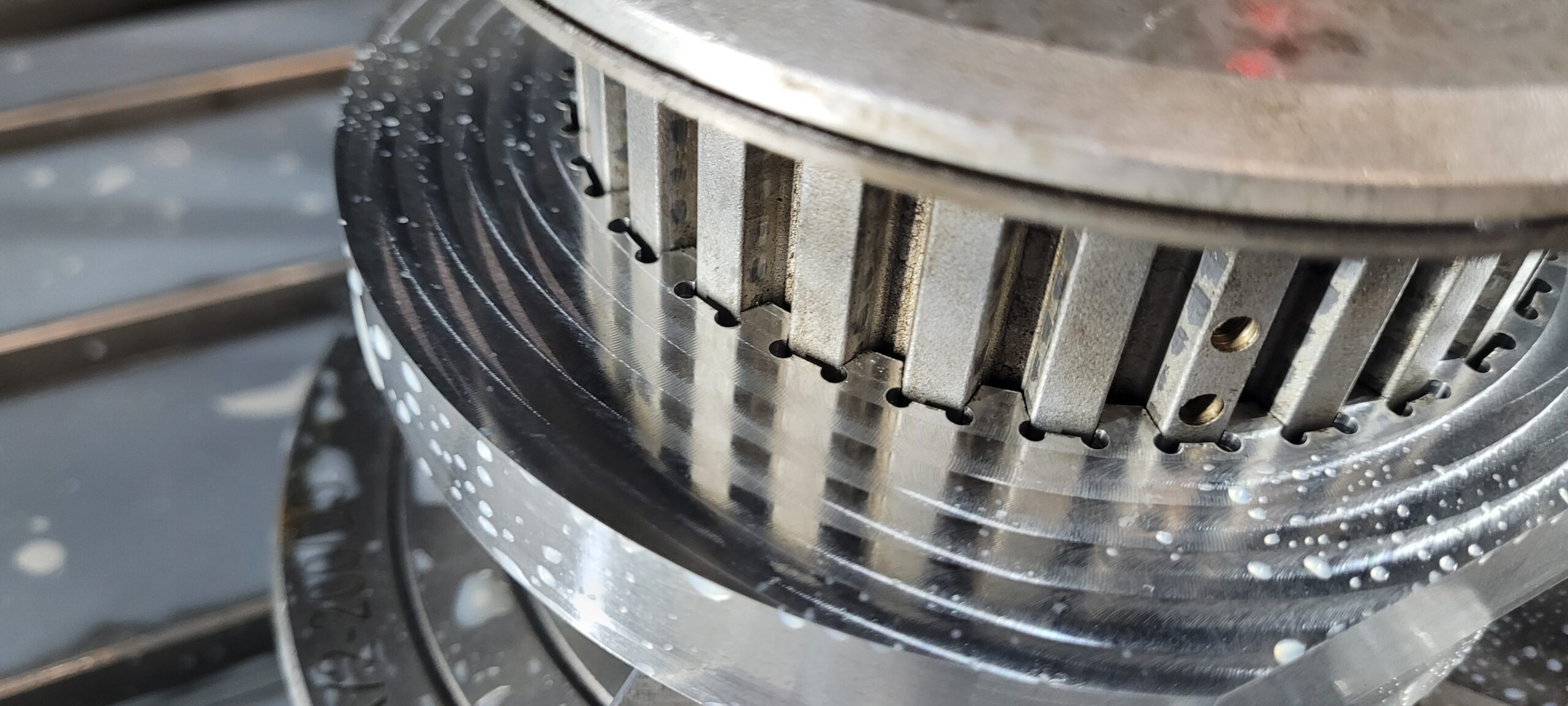 Realizacja CNC 10